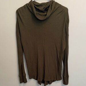 Sanctuary Olive Green Textured Long Sleeve Tunic Top. Size Medium